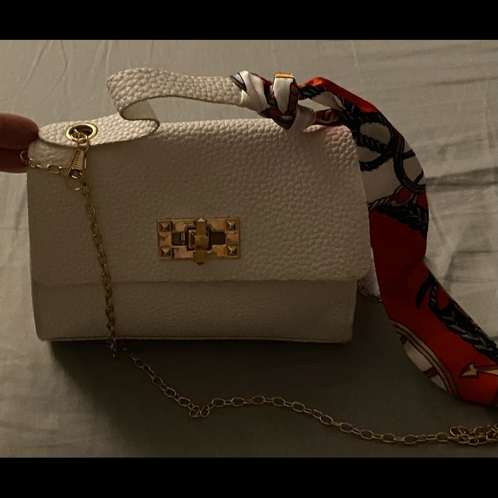 Sexy super cute brand new Lil purses from fashion nova🤩🥰😍